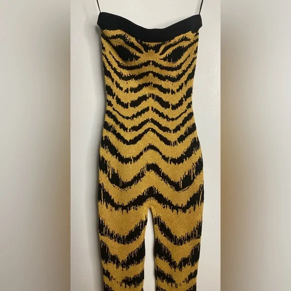 Stylish Black and Gold Jumpsuit S - Picture 2 of 13